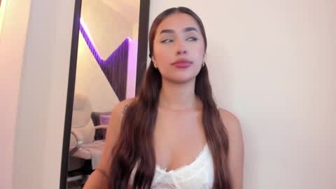 Lau online show from March 2025 06:16:01 PM