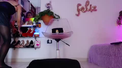 Cristina online show from September 2025 11:37:01 PM