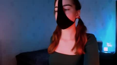 Snapshot of lavinda_lin chatting on November 2025 07:19:01 AM Lavinda online show from November 2025 07:19:01 AM