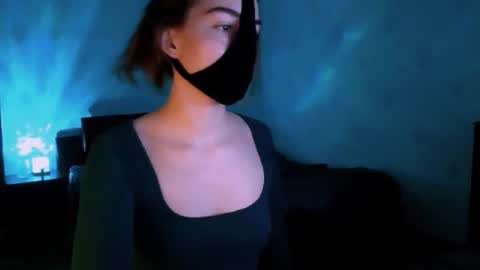 Snapshot of lavinda_lin chatting on November 2025 07:08:02 AM Lavinda online show from November 2025 07:08:02 AM