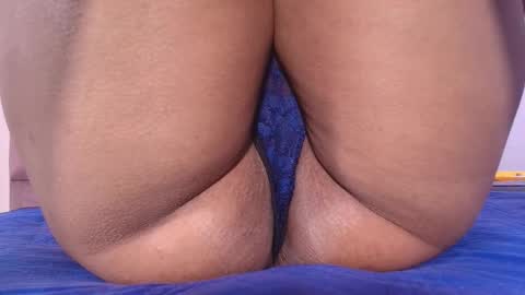 Lay Madison  online show from September 2025 07:52:01 PM