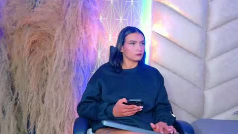 Snapshot of layadoll chatting on October 2025 04:57:02 AM laya online show from October 2025 04:57:02 AM