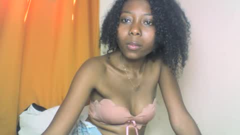 layannek online show from September 2025 07:12:01 AM