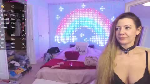 Snapshot of laylaa_dreams chatting on October 2025 02:14:02 AM Laylaa Dreams online show from October 2025 02:14:02 AM