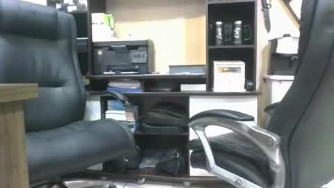 kelly online show from January 2025 08:22:01 PM