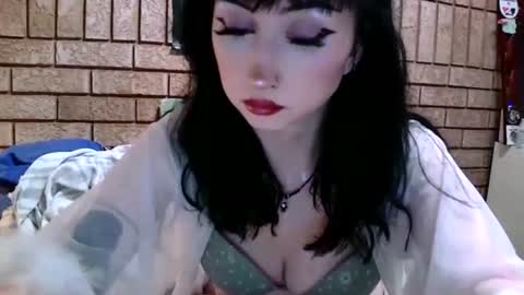 Snapshot of laylakills chatting on October 2025 06:19:01 AM Layla Kills online show from October 2025 06:19:01 AM