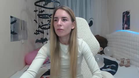 Snapshot of laymablast chatting on October 2025 06:05:01 AM laymablast online show from October 2025 06:05:01 AM