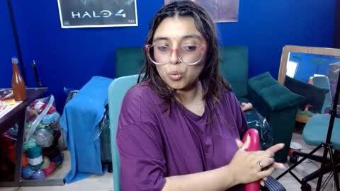 lcherryblossoml online show from November 2025 12:55:02 AM