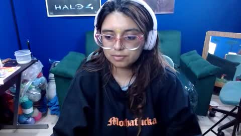 lcherryblossoml online show from November 2025 11:58:01 PM