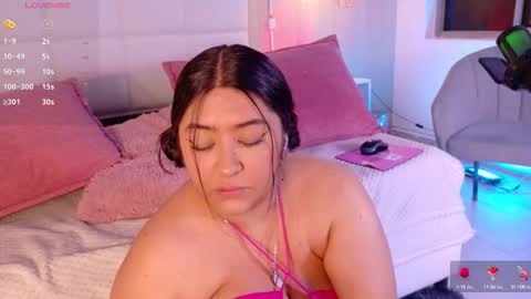 Snapshot of leah_bensoon chatting on September 2025 04:56:02 PM Leah online show from September 2025 04:56:02 PM