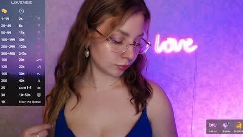 Leah Barton online show from January 2025 02:13:01 PM