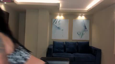 Snapshot of leahnovac chatting on September 2025 11:10:01 AM leahnovac online show from September 2025 11:10:01 AM