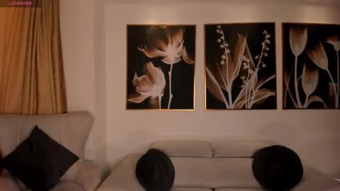 Snapshot of leahnovac chatting on September 2025 11:04:02 AM leahnovac online show from September 2025 11:04:02 AM