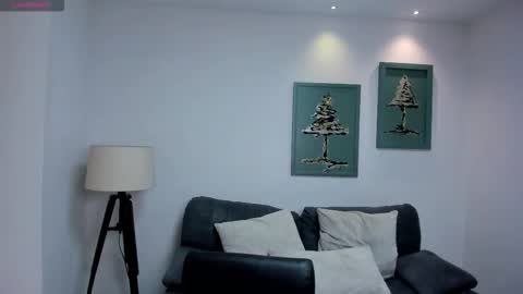 Snapshot of leahnovac chatting on October 2025 05:02:02 PM leahnovac online show from October 2025 05:02:02 PM