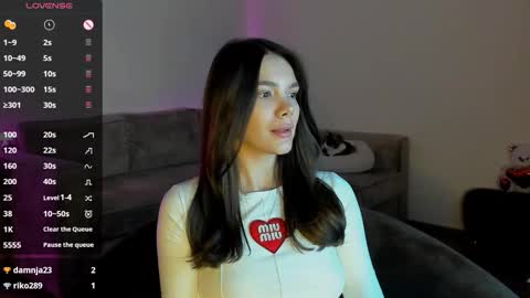 Snapshot of leanawill chatting on October 2025 08:00:02 PM Leana online show from October 2025 08:00:02 PM