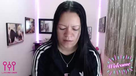 Snapshot of leandra_sex chatting on October 2025 01:48:02 PM Leandra online show from October 2025 01:48:02 PM