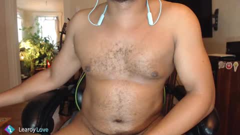 Snapshot of learoy chatting on December 2024 04:49:02 PM Learoy online show from December 2024 04:49:02 PM