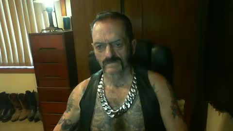 Snapshot of leathergreaser chatting on December 2024 10:55:02 PM leathergreaser online show from December 2024 10:55:02 PM