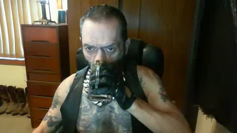 Snapshot of leathergreaser chatting on February 2025 08:36:02 PM leathergreaser online show from February 2025 08:36:02 PM