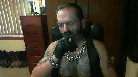 Snapshot of leathergreaser chatting on March 2025 11:00:02 PM leathergreaser online show from March 2025 11:00:02 PM