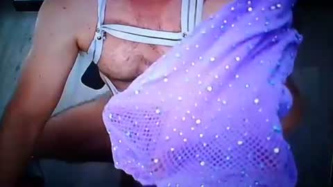 Michel online show from November 2025 07:41:02 AM