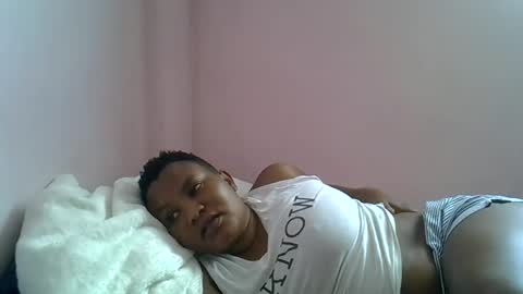 Snapshot of leekekee chatting on October 2025 08:14:01 AM leekekee online show from October 2025 08:14:01 AM