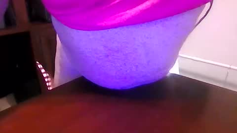 leglvr123 online show from November 2025 12:27:02 PM