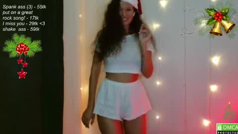 hey Im Leia and I love rock  online show from December 2024 04:57:01 PM