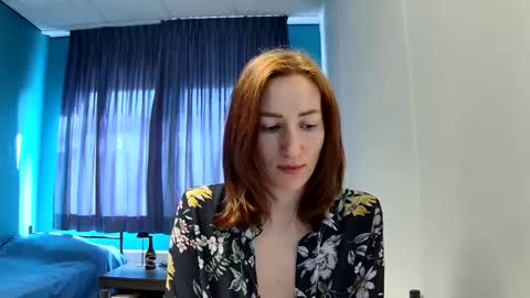 Leila online show from March 2025 12:19:02 PM