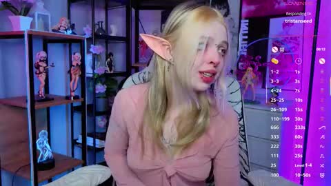 Snapshot of leiladwight chatting on October 2025 04:09:02 AM Leila online show from October 2025 04:09:02 AM