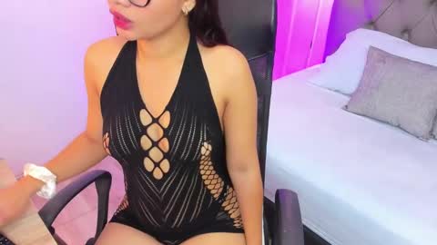 Snapshot of lena_clark chatting on September 2025 12:08:02 PM L E N A online show from September 2025 12:08:02 PM