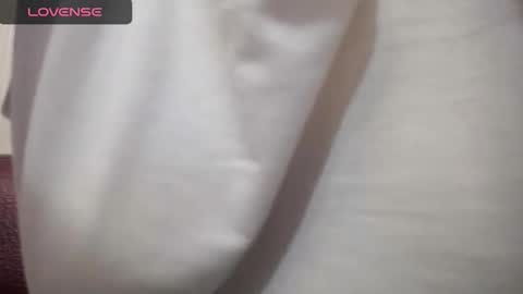 Snapshot of lenagolden chatting on November 2025 09:19:02 AM lenagolden online show from November 2025 09:19:02 AM