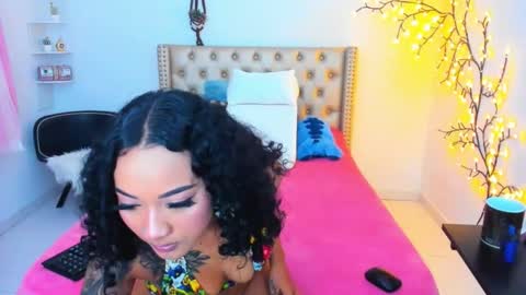 Snapshot of lenastylesoa chatting on October 2025 12:33:01 PM Lena online show from October 2025 12:33:01 PM