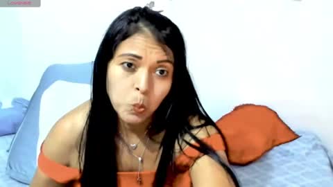 Snapshot of lenz335100 chatting on January 2025 11:12:02 PM lenz335100 online show from January 2025 11:12:02 PM