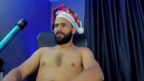 Snapshot of leo_diaz01 chatting on December 2024 04:13:02 AM Leo Diaz online show from December 2024 04:13:02 AM