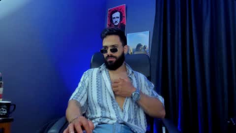 Snapshot of leo_diaz01 chatting on January 2025 01:55:02 PM Leo Diaz online show from January 2025 01:55:02 PM