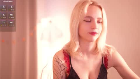 Snapshot of leo_lulu chatting on November 2025 09:44:02 AM Ashly online show from November 2025 09:44:02 AM