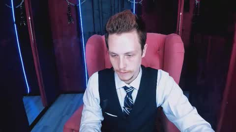 Snapshot of leo_mooree chatting on November 2025 09:06:02 PM Leo online show from November 2025 09:06:02 PM