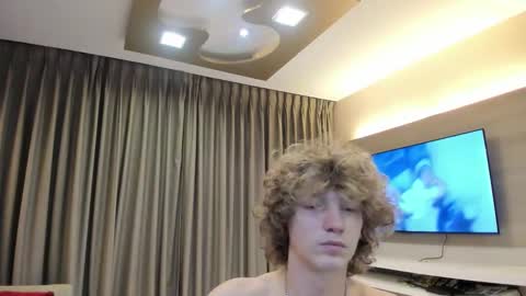 leo_wildd online show from October 2025 01:31:01 PM