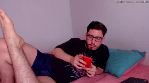 Snapshot of leoandviolet chatting on October 2025 04:57:01 PM Carlos Alissa. Help us to reach 100 likes online show from October 2025 04:57:01 PM