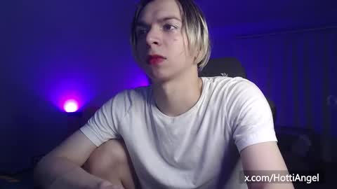 Leon online show from September 2025 04:10:02 PM