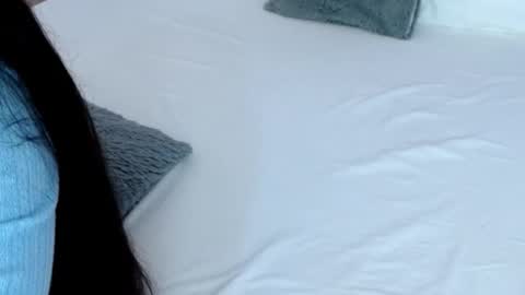 Snapshot of leonacutecam chatting on October 2025 10:17:01 PM LUCY online show from October 2025 10:17:01 PM