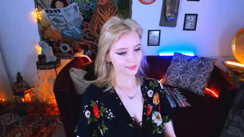 Snapshot of leonastone chatting on October 2025 05:24:02 PM leonastone online show from October 2025 05:24:02 PM