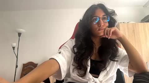 Eva online show from September 2025 10:39:02 AM