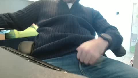 Snapshot of leone44 chatting on January 2025 08:46:02 AM angel e sonia online show from January 2025 08:46:02 AM