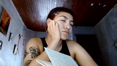 leonela  online show from September 2025 06:21:01 PM