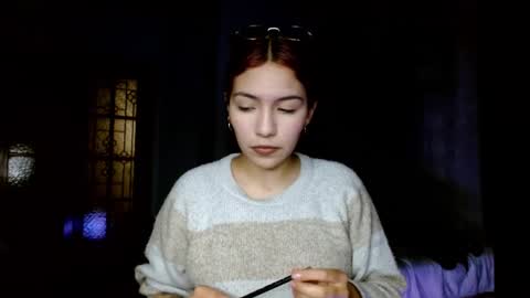 leonela  online show from October 2025 02:33:01 AM