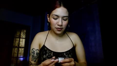 leonela  online show from October 2025 05:35:02 AM