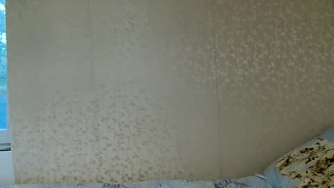 lesi_monie online show from September 2025 11:26:02 AM