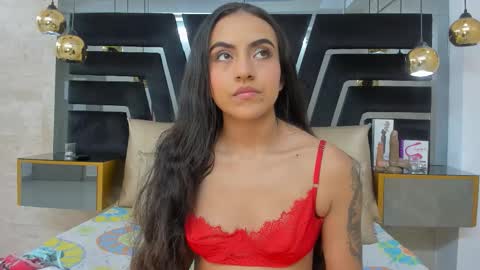 Snapshot of lesliebush chatting on October 2025 08:25:01 PM LeslieBush online show from October 2025 08:25:01 PM